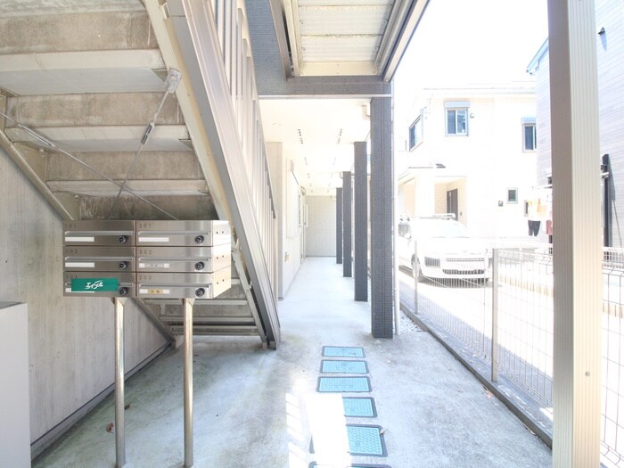 エントランス部分 アルカンシェル