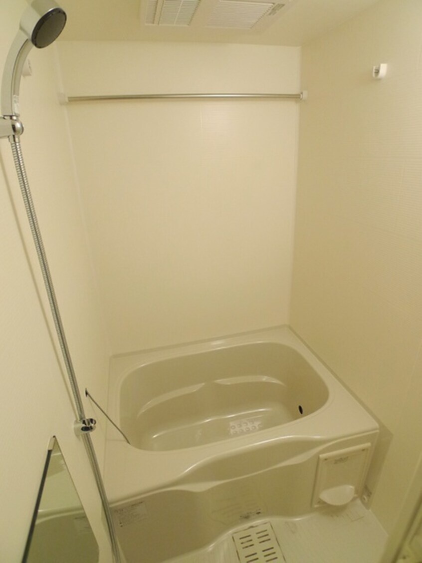 バス／シャワールーム等 アルファコート西川口13