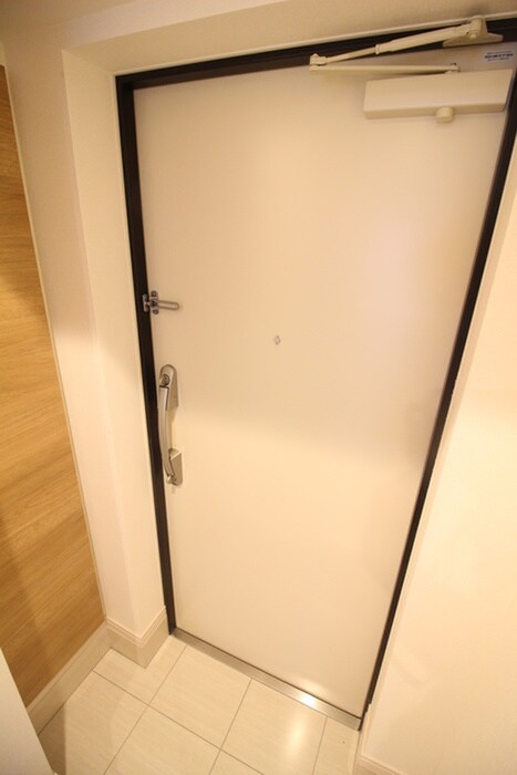 玄関 アルファコート西川口13