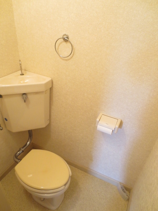 トイレ ベルシオン岩島