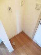 洗濯機置場 ベルシオン岩島