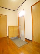 玄関 西沢ハイツ