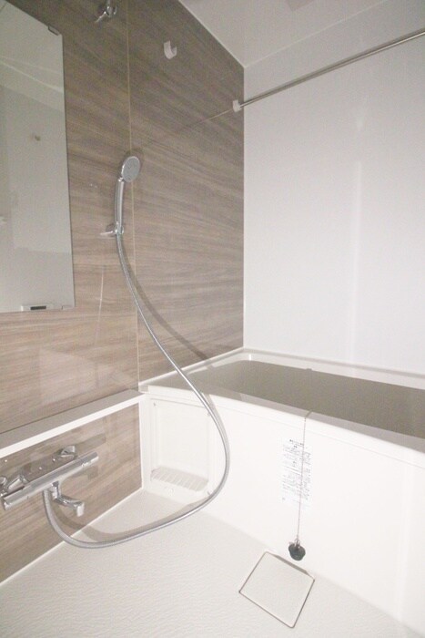 バス／シャワールーム等 ローレル