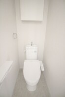 トイレ ローレル