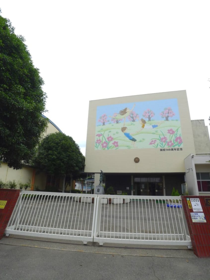 谷田小学校(小学校)まで790m ＣＲＥＬＩＳＳ浦和