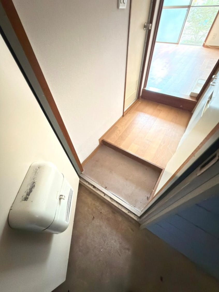 玄関 サニ－コ－ト．Ｓ