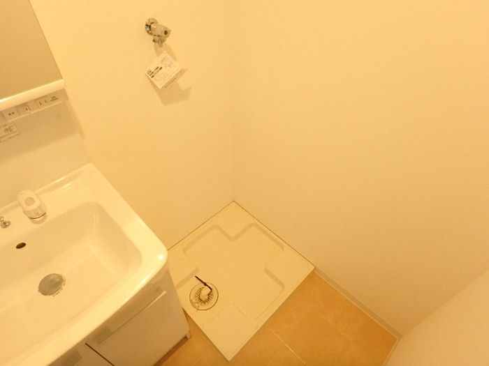 洗濯機置場 ユーガ千石