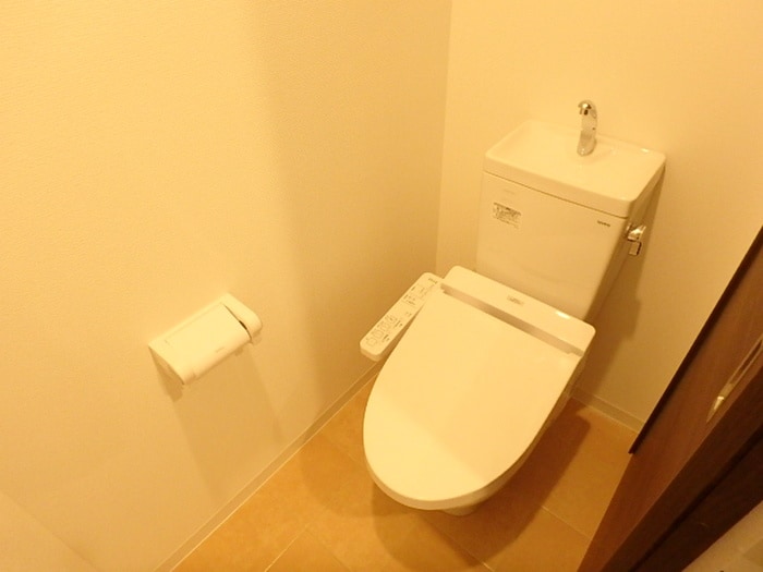 トイレ ユーガ千石