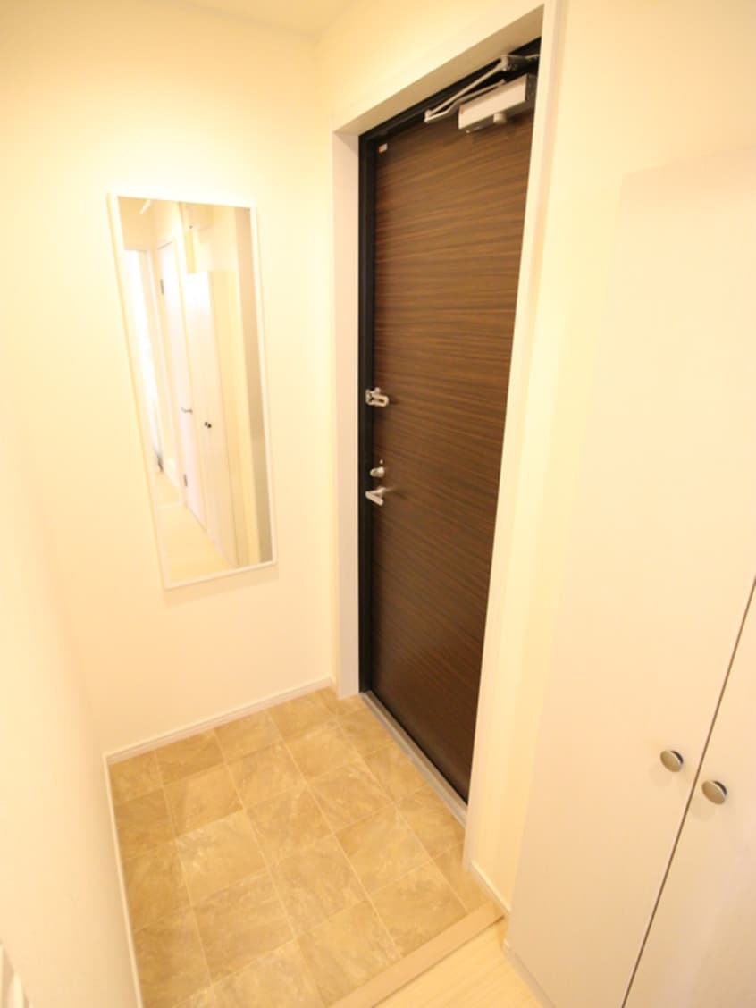 玄関 ラシーネ赤塚