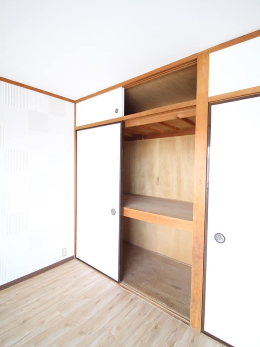 収納 加山ハイツ