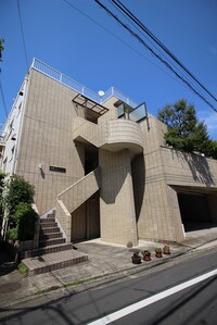 根岸三ツ木ビル