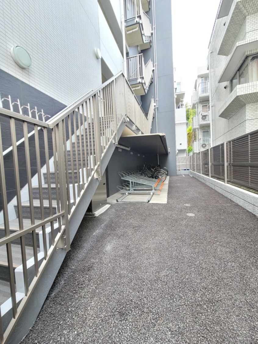 駐輪場 MYRIA RESIDENCE Komagome