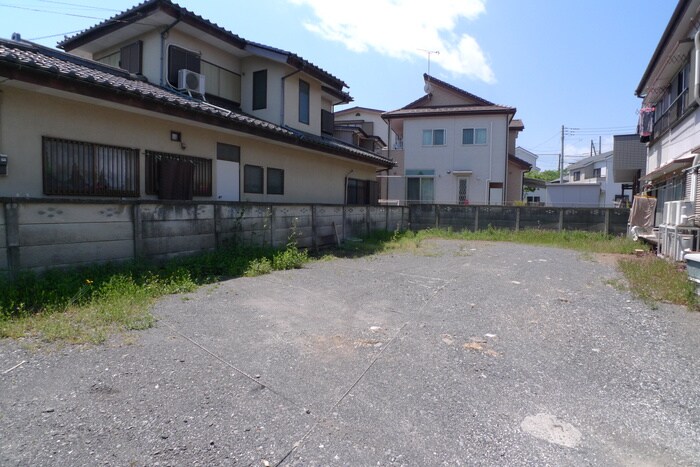 駐車場 関根ハイツ