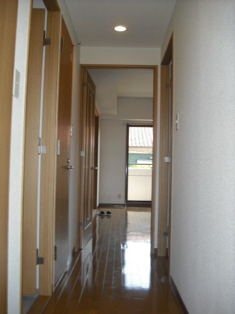 廊下 アビタシオン祇園