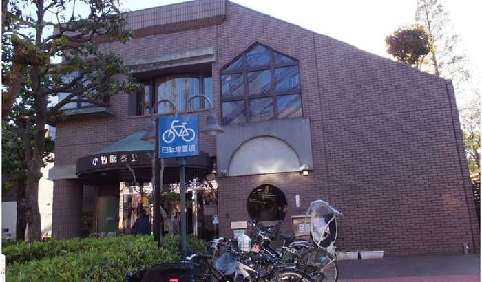 練馬区立小竹図書館(図書館)まで717m プリマテラス小茂根壱番館