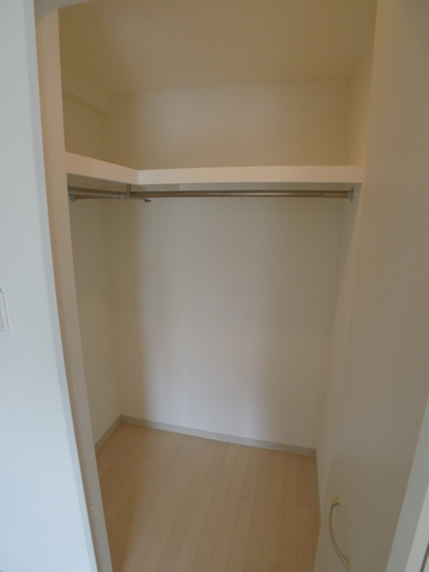 収納 エスポワ－ルＹＭ