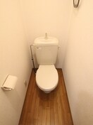 トイレ ノイハウスＣ