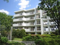 あざみ野団地３-３-５号棟(104）