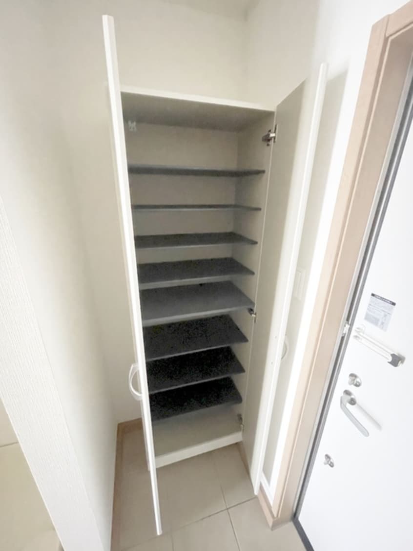 靴箱 コンフィール浦和美園