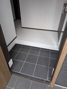 玄関 ﾏｲﾎｰﾑﾈｸｽﾄ川口赤井８号棟