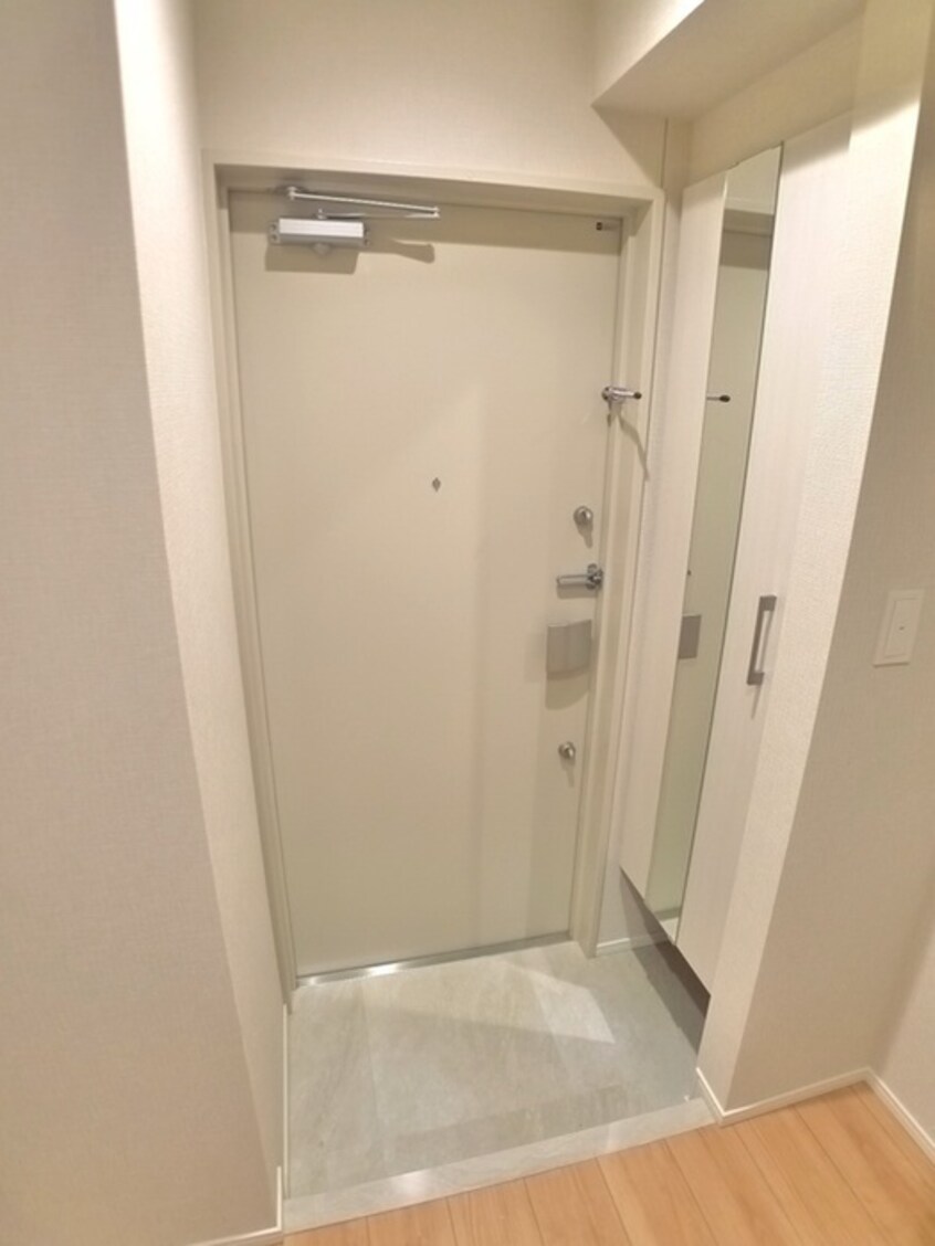 玄関 LIBR GRANT 大宮