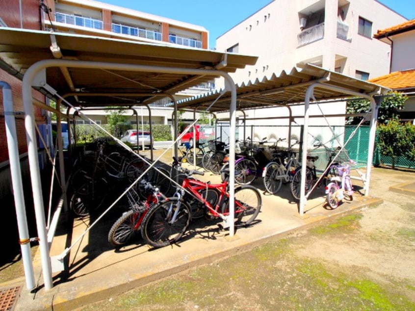 駐輪場 第一村田ロイヤルハイツ