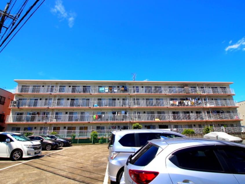 エントランス部分 第一村田ロイヤルハイツ