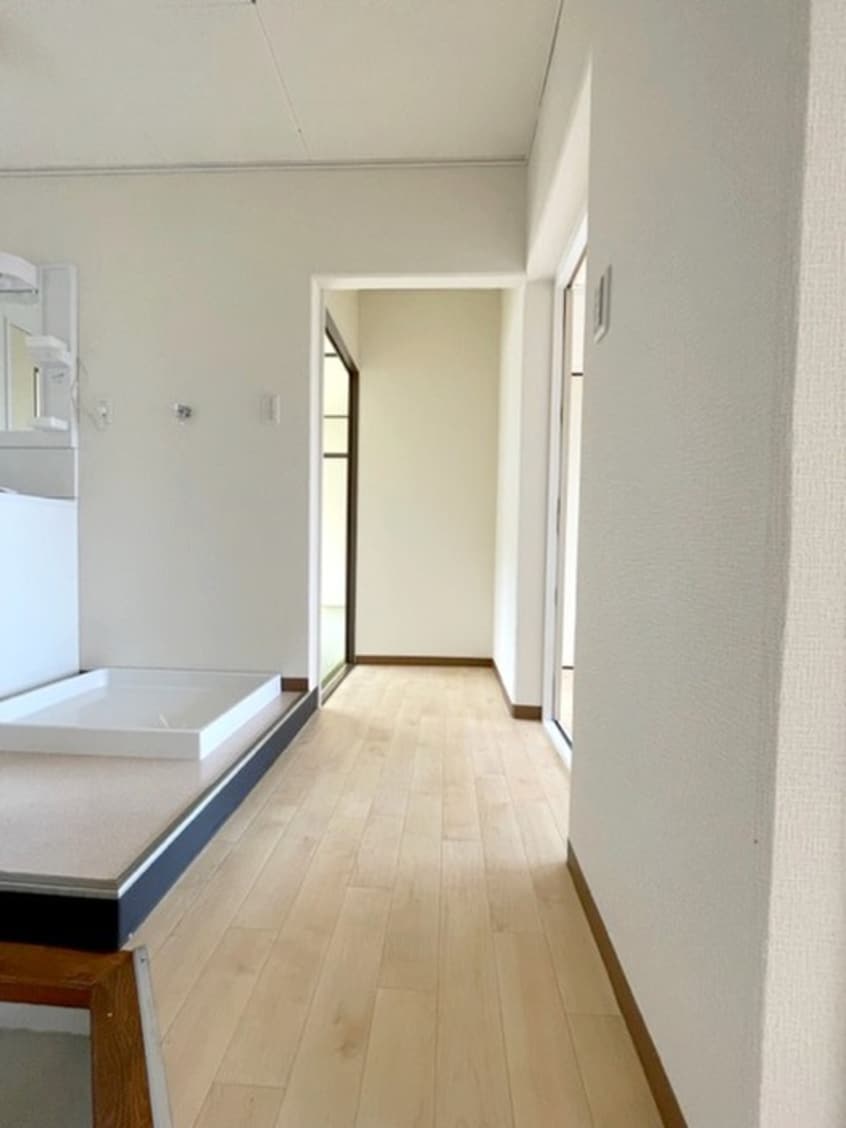 廊下 第一村田ロイヤルハイツ