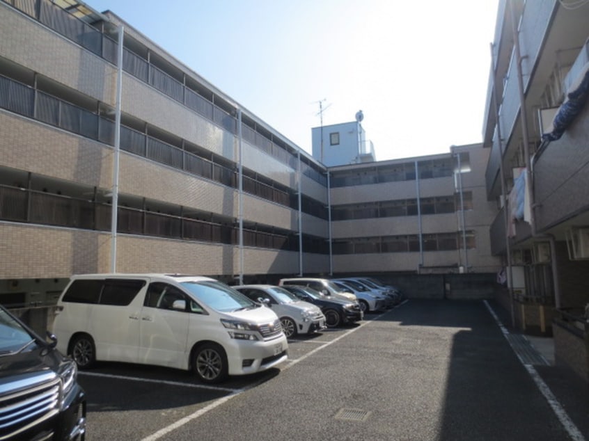 駐車場 アダージョ元住吉