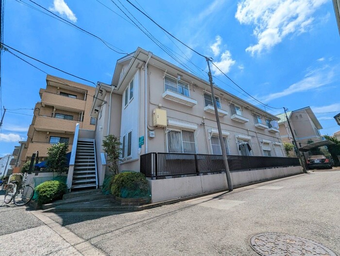 エントランス部分 モンシャトー濱尾