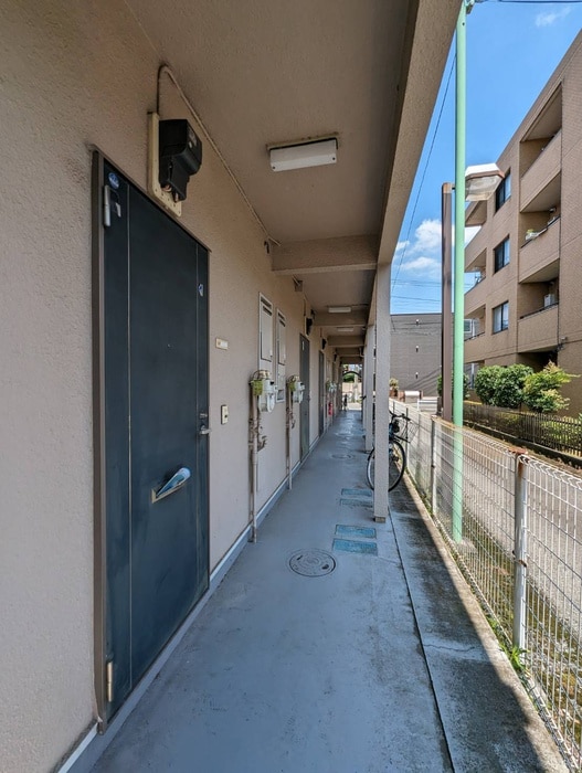 駐輪場 モンシャトー濱尾