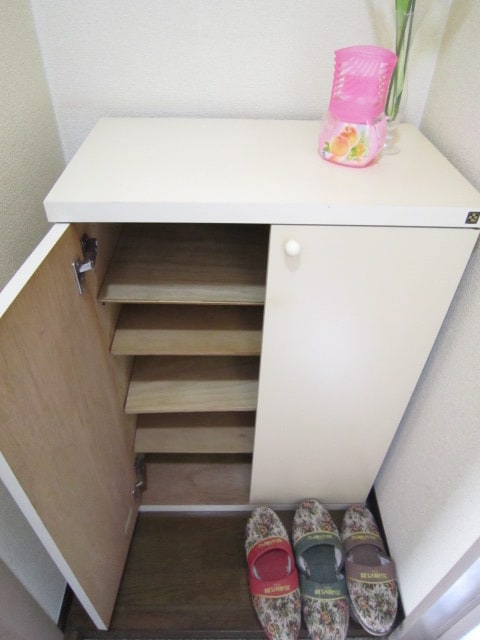 靴箱 メゾンド－ル旭