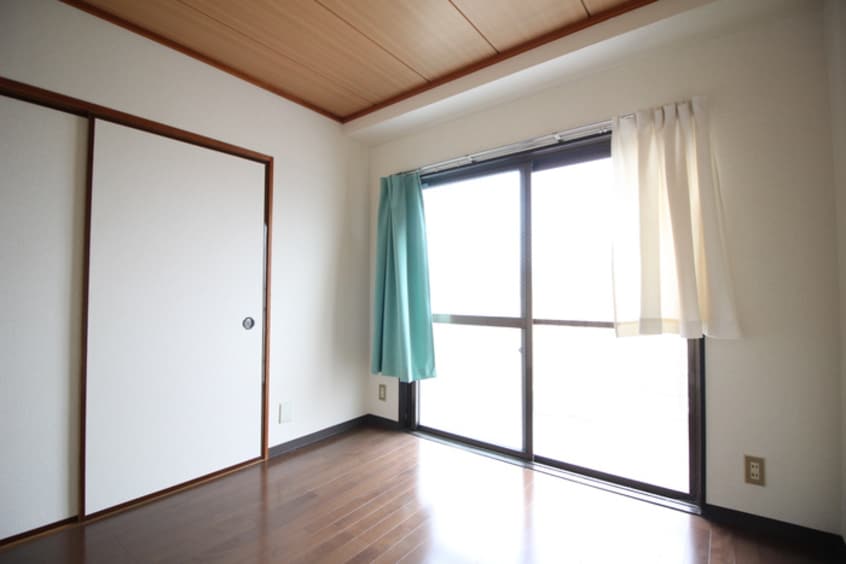 居室 リベラル斉木