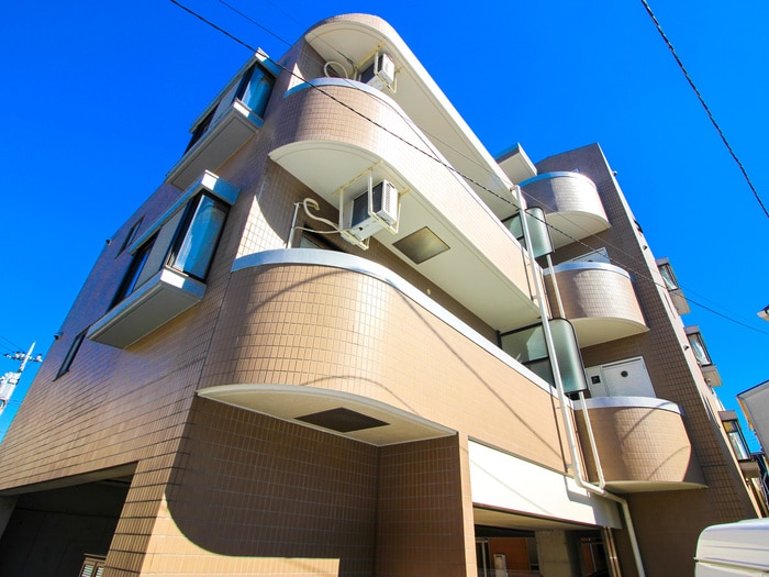 外観写真 ﾒｿﾞﾝﾄﾞ･ﾌｫｰﾚ