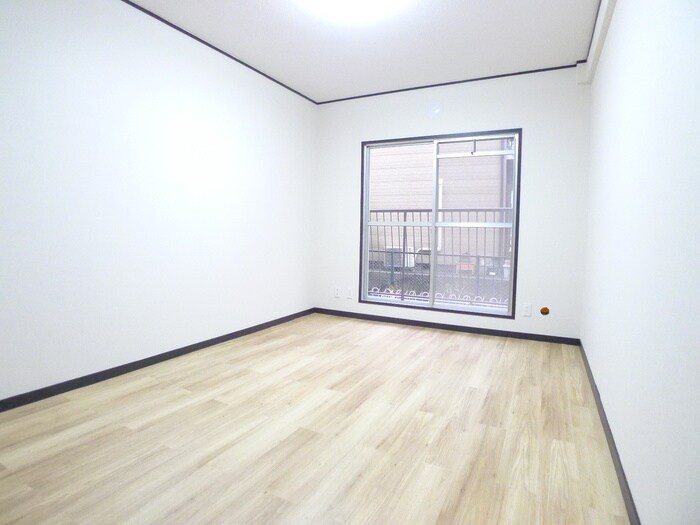 居室 フラワーヒル豊四季（１０３）