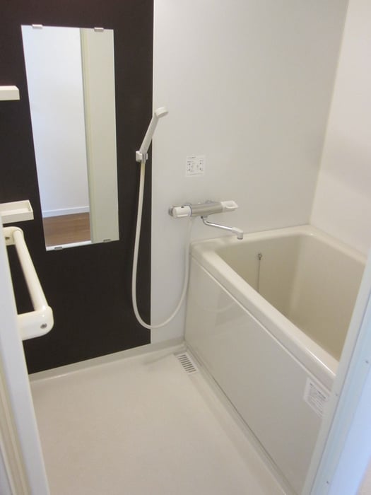 バス／シャワールーム等 三高・グロ－バルビュ－