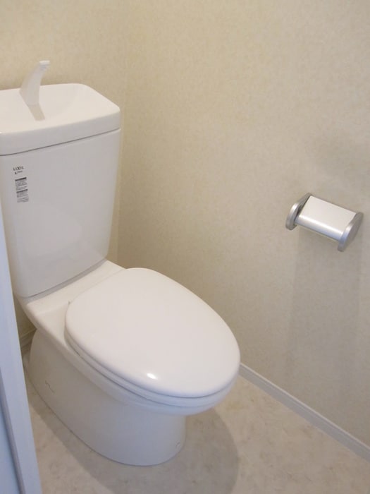 トイレ 三高・グロ－バルビュ－