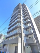 ＧＥＮＯＶＩＡ三郷駅前の外観