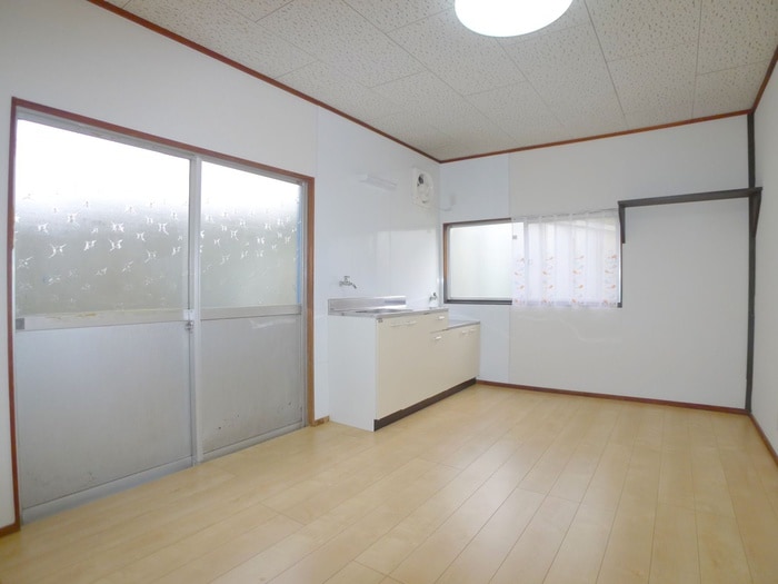 居室 勝田台病院前戸建