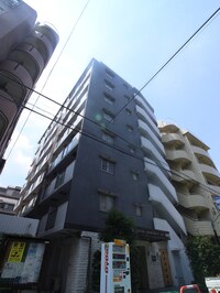 ﾗｸﾞｼﾞｭｱﾘｰｱﾊﾟｰﾄﾒﾝﾄﾃﾞｭｵ神楽坂