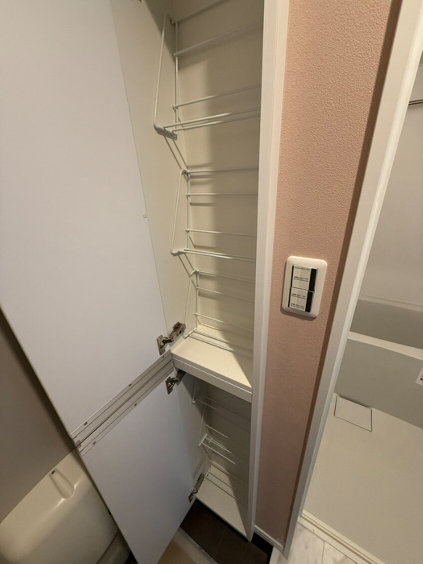 靴箱 K.F堀ノ内