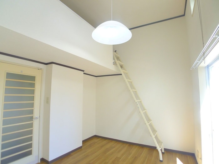 居室 サンクレエルⅢ