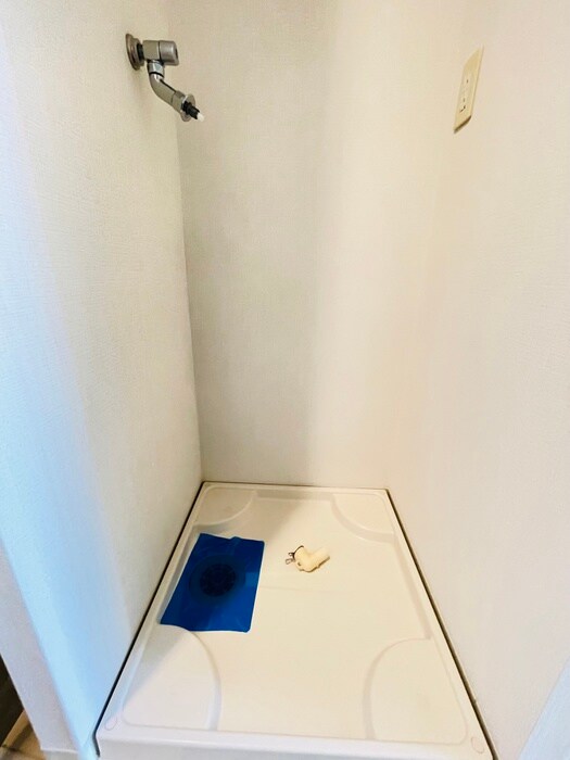 洗濯機置場 ｴｺﾛｼﾞ-東陽町ﾌﾟﾛｾﾝﾁｭﾘ-