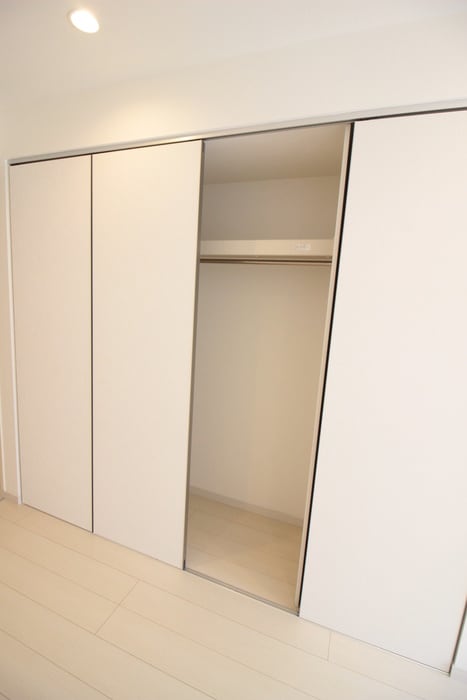 収納 リブリ・プモリⅢ