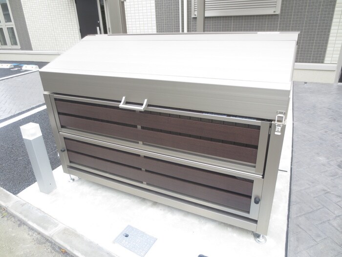 建物設備 オリーブ