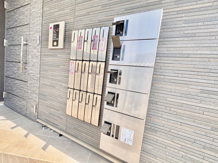 建物設備 サンプラザ金剛