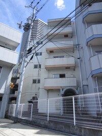 ウエスト ヴィレッジ