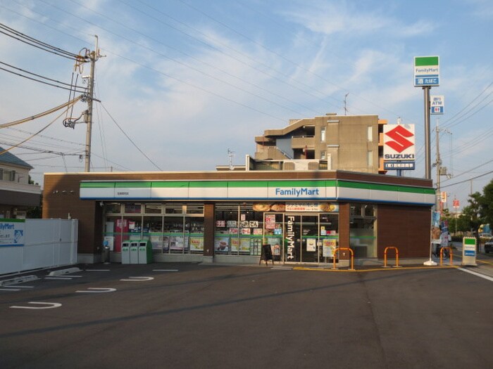 ファミリーマｰﾄ(コンビニ)まで158m 金城ハイツ