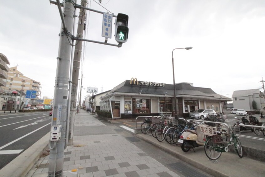 マクドナルド(ファストフード)まで240m パルフェ