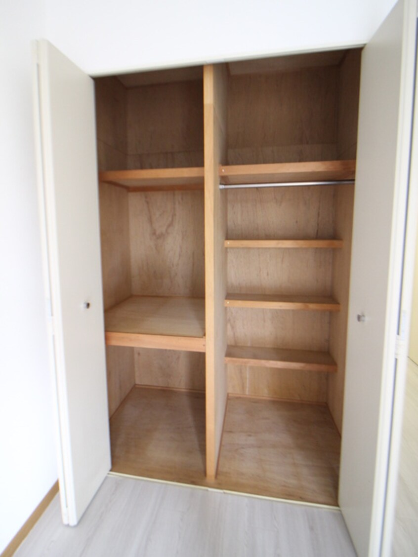 収納 グランベル昭和